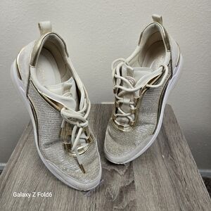 Michael Kors Metallic Gold Wedge Sneakers 9.5M Textured Knit Leather Upper‎